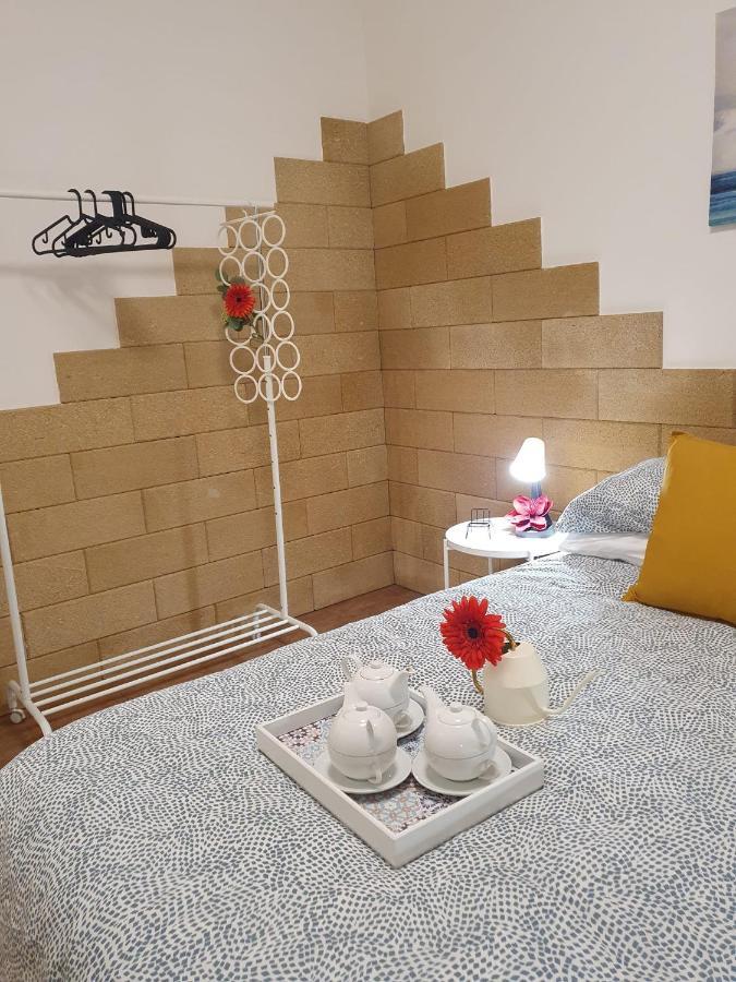 La Dimora Di Don Vito - Appartamento Confortevole Bari Buitenkant foto