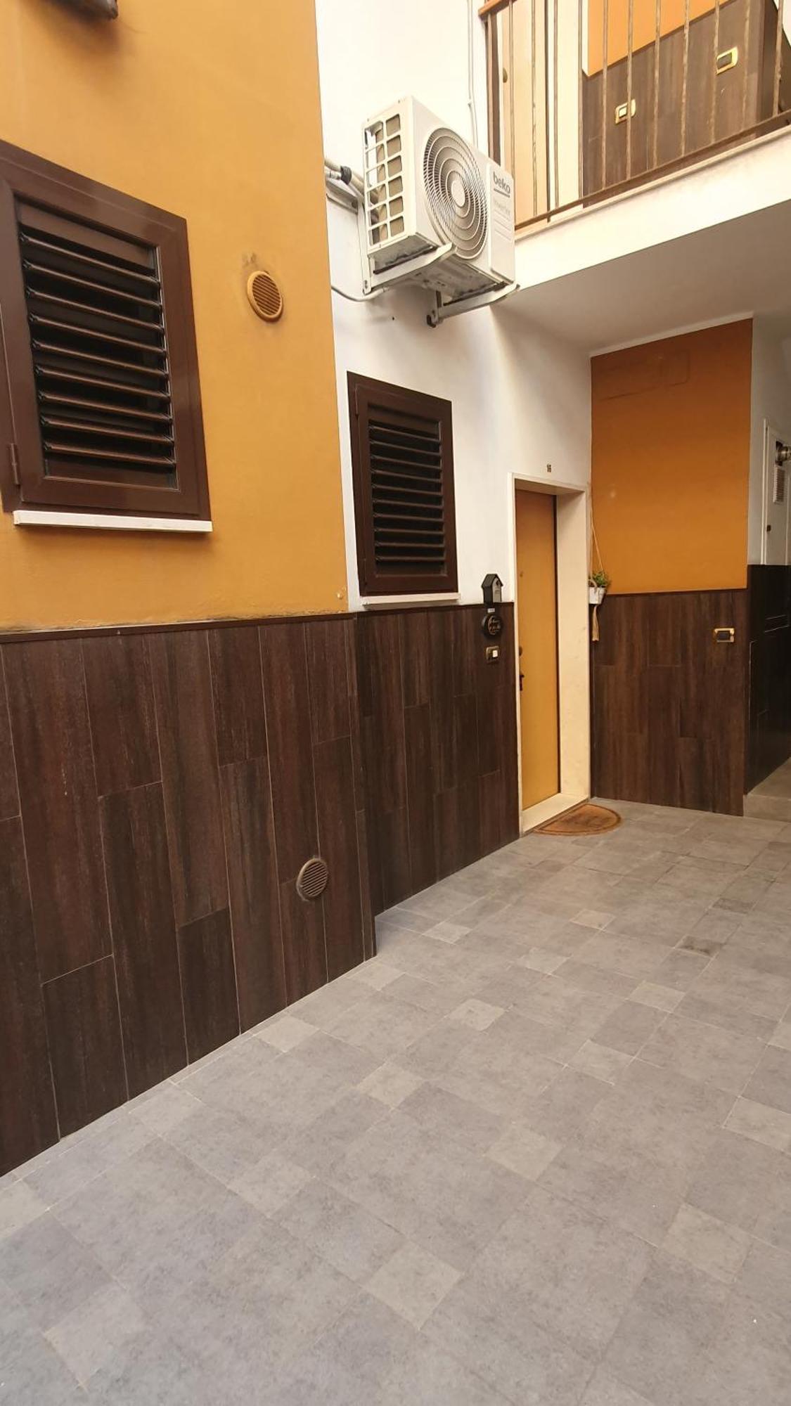La Dimora Di Don Vito - Appartamento Confortevole Bari Buitenkant foto