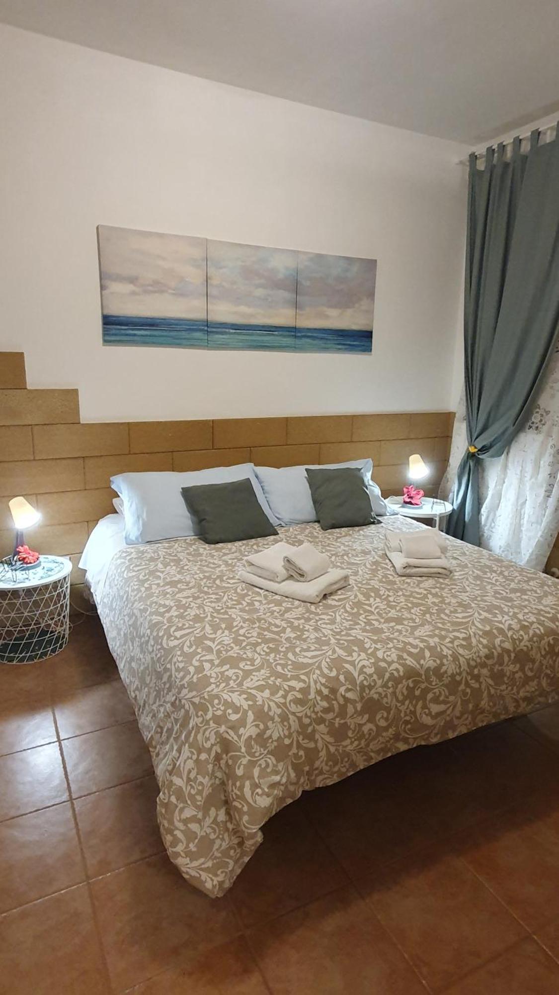 La Dimora Di Don Vito - Appartamento Confortevole Bari Buitenkant foto